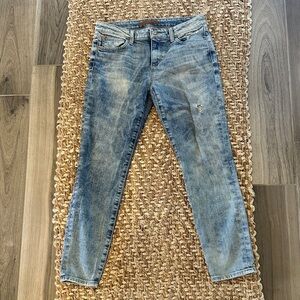 Joe’s Jeans skinny ankle size 28
